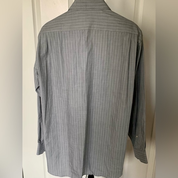 NWOT Tommy Hilfiger Ithaca dress shirt - Picture 5 of 10